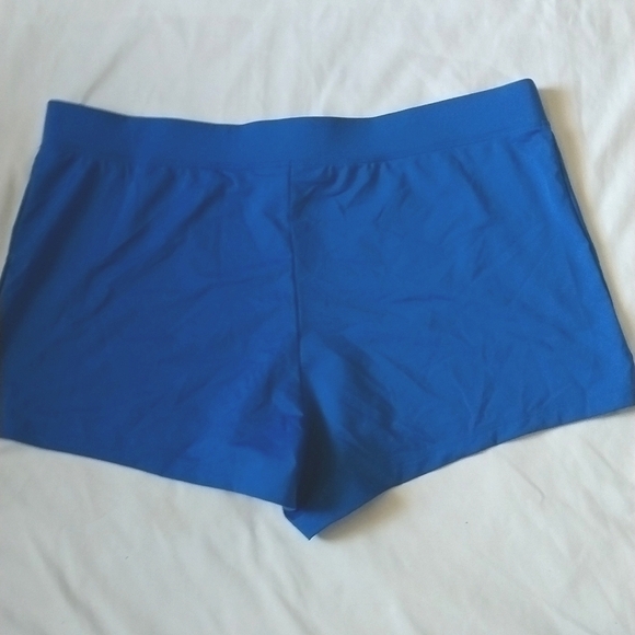 NWOT Lands' End Swim Shorts Sz 10/12 - Picture 2 of 4
